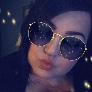 Meet your Posher, Beth